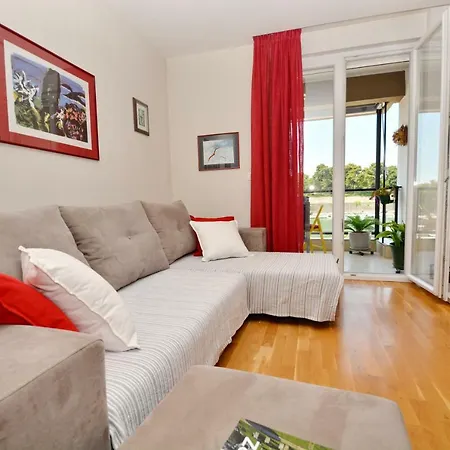 Spacious Premium Lipotica With Oldtown View - Have A Memorable *