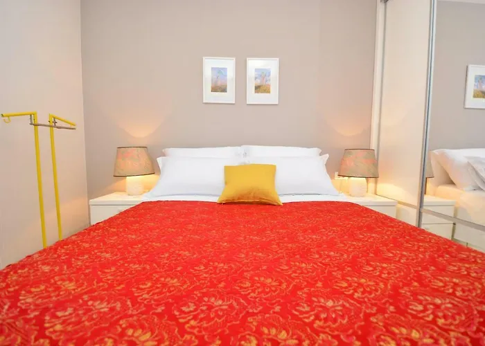 Spacious Premium Lipotica With Oldtown View - Have A Memorable Apartman *