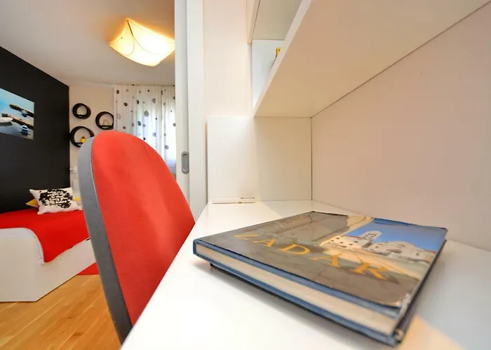 Spacious Premium Lipotica With Oldtown View - Have A Memorable Apartman Zadar