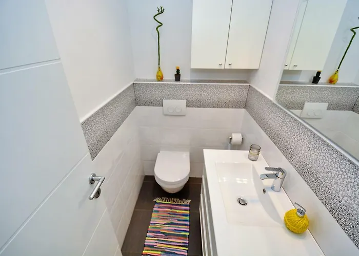 Spacious Premium Lipotica With Oldtown View - Have A Memorable *