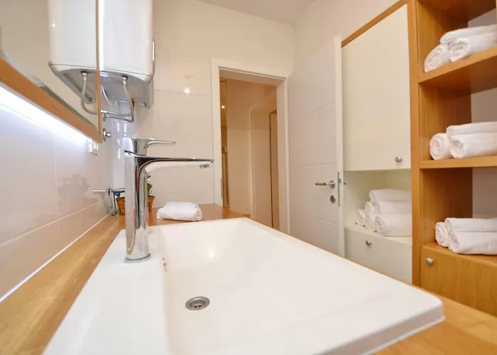Old Town Sea View Premium Apartment Lipotica Parking Included * Zadar